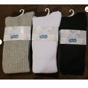 NWT 🩶🤍🖤 Set Of 3 Pairs Of Womens Long Winter Socks - Black, White, and Gray
